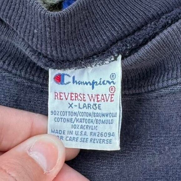 Vintage Champion Reverse Weave Sweatshirt โ Navy โ Embroidered C Logo โ Size XL - Picture 6 of 6